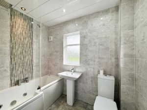 Photo 1- click for photo gallery